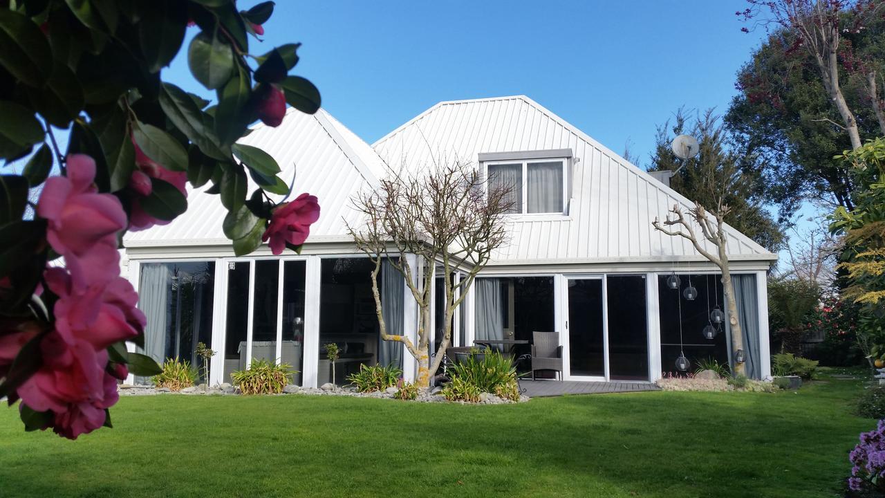 Berni'S Boutique Bnb Christchurch Eksteriør billede