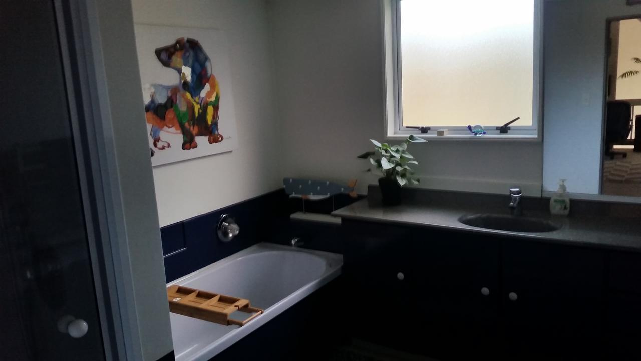 Berni'S Boutique Bnb Christchurch Eksteriør billede